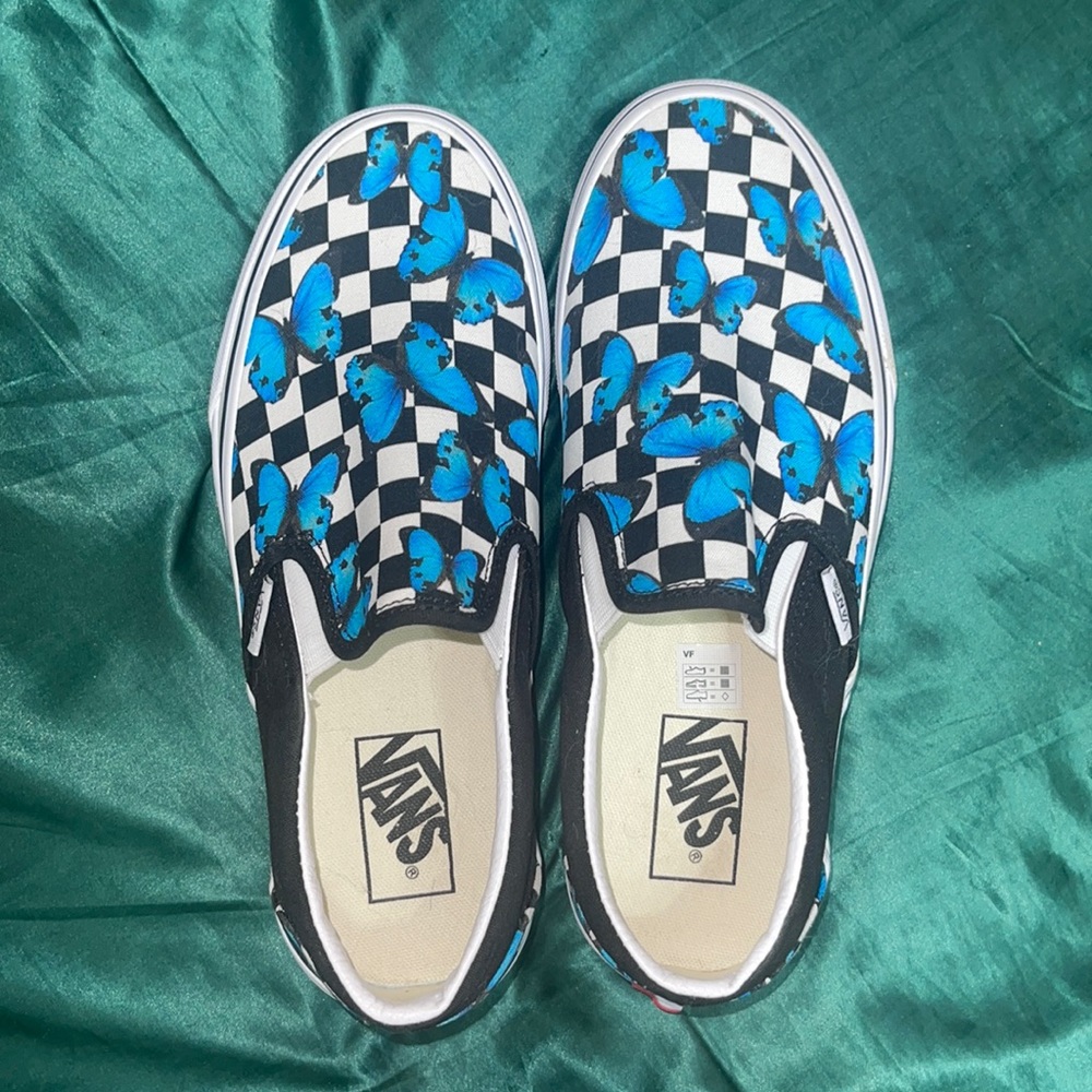 Vans- checkered butterfly print!